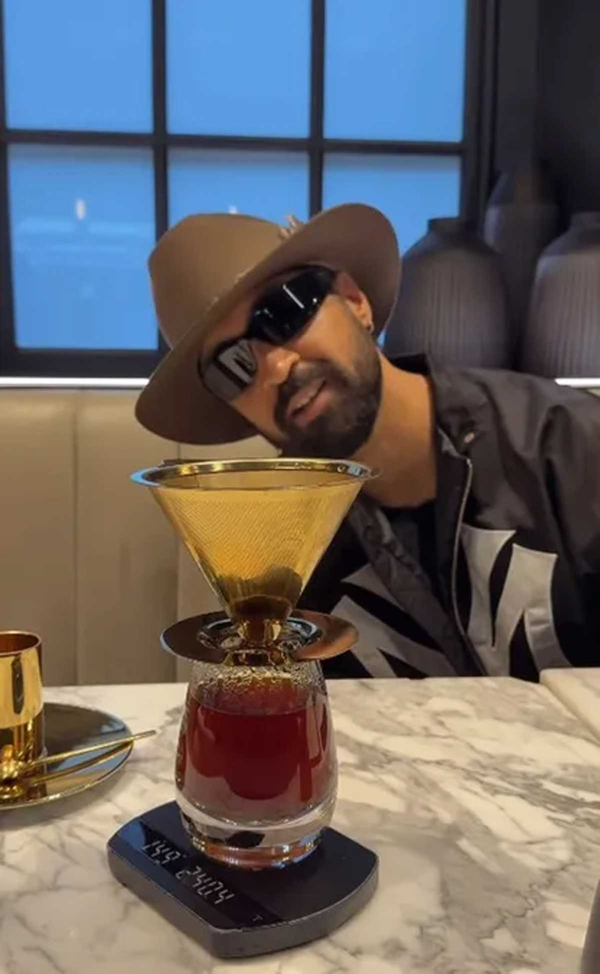 31 हजार की कॉफी देख दिलजीत दोसांझ का हुआ गजब हाल, मजेदार अंदाज में सुनाया किस्सा